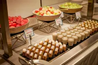 Citymax Hotel Business Bay - Breakfast