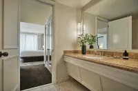 Pendry Newport Beach