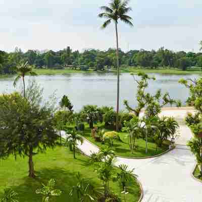 Inya Lake Hotel Hotel Exterior