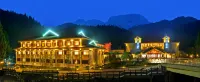 Minjiang East Lake · Wawu Mountain Resort