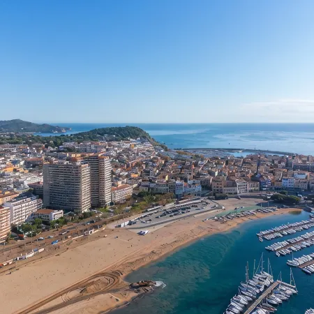 Frente al Mar: Terraza, Altura y Playa a 1 min