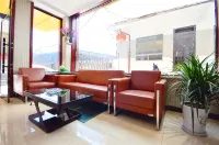 Lvliang Yake Hotel