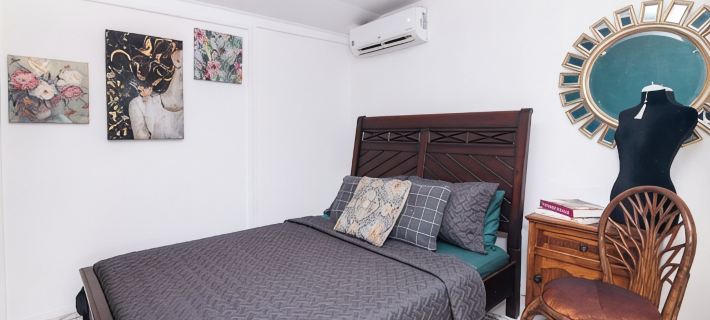 Charming and cozy studio in Saint James with AC and WiFi. Hotels in Holetown