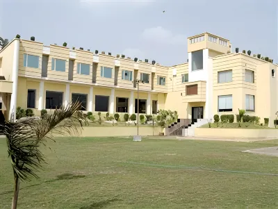 Lavanya Hotel- Near Alipur, Delhi Hotels in 