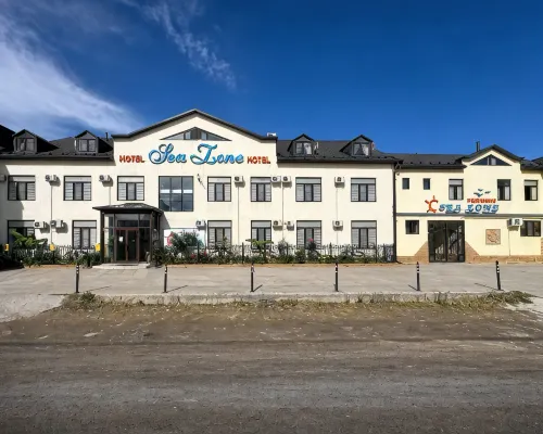 SeaZone Hotel Hotels in Derbent