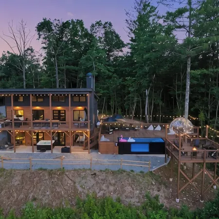 Heated Pool-Sauna-Mountain Views-Hot Tub-Game Room