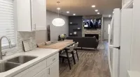 Book it and Love it! HGTV Looking Home - พร้อมWifi