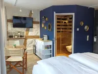 NOX Hotel - 2-Star