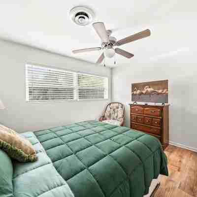 Palm Paradise Rooms