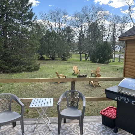 Cozy Errol Home conveniently close to town and with snowmobile access!