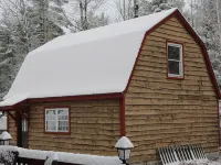Unique Rustic Ski-Tree House - Game room, Hot tub & Sauna Hotel di Jay