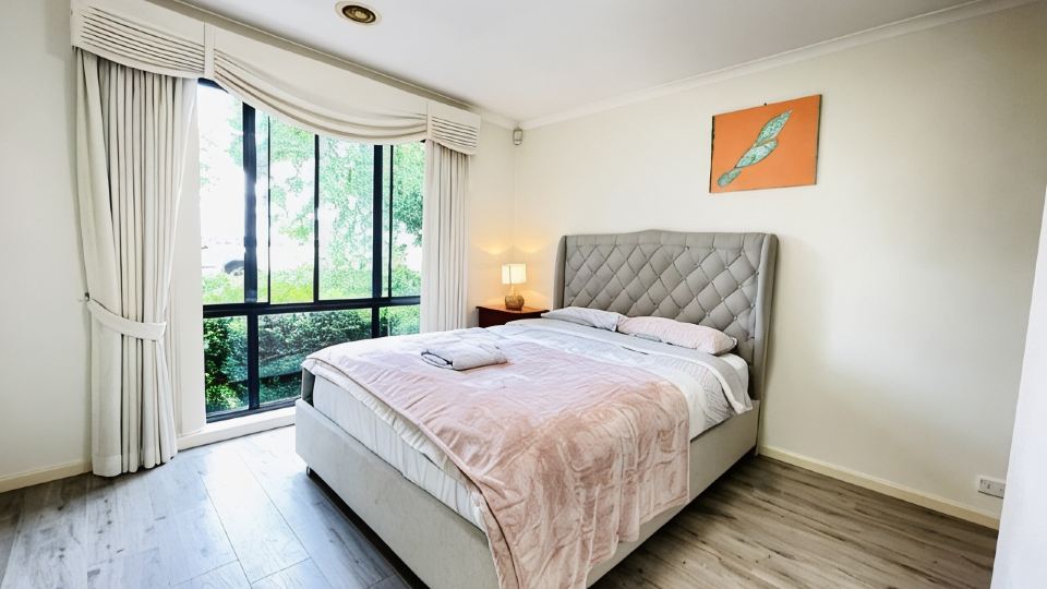 6 Bedroom House @ Gungahlin Town Center