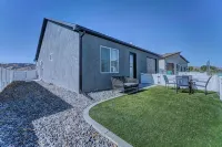 Desert Mineral Ascent- 2B2B Game Room Pet Friendly Views of CO National Monument
