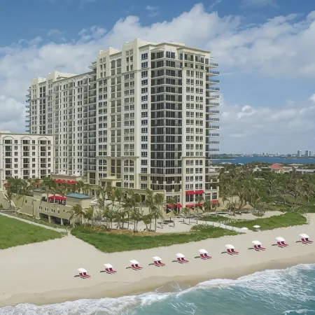 NEWLY RENOVATED 2bd at the Palm beach Marriott Singer island beach resort