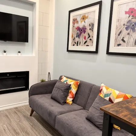 One bedroom apartment/suite