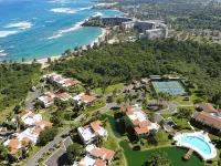 Oceanview Villa in Gated Beachfront Community w/ Full Backup Generator & Cistern Hotels in Vega Alta
