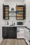Cozy + Modern Suite by AZ Athletic Grounds! - บังกะโล