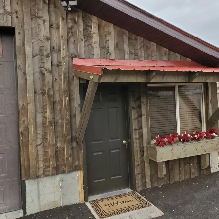 Downtown Fairview BunkHouse