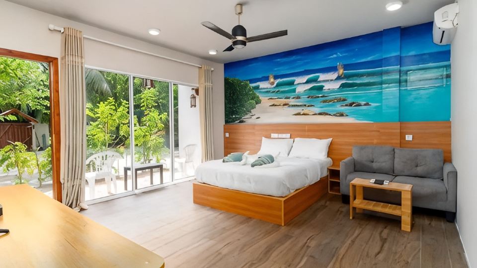 Near to Beach I Triple Room + Free Breakfast