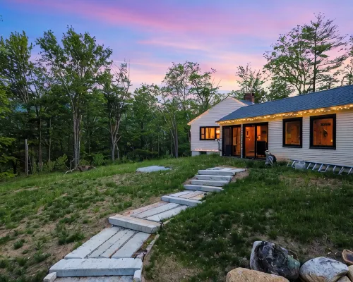 Mountain Top Hideaway 10 Min to North Conway & 5 Min Saco River, Pet Friendly Hotels in Glen