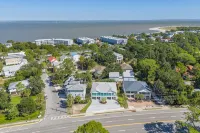 Coral Cottage - New Construction Charming 3-Bed/3-Bath Cottage with Private Pool - 4-Star