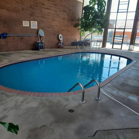 Blue Ribbon Inn and Suites