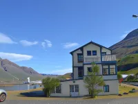Snæfell - Hotel by Aldan Hotels in Mulathing
