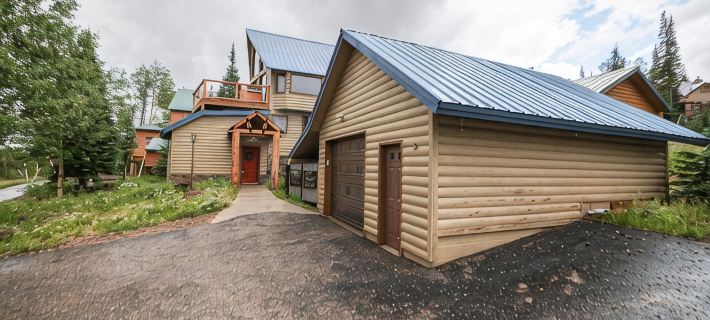 Mountain Cabin w/VIEWS in Brian Head, Utah! Fun to be had Winter, Summer & Fall! ブライアン・ヘッドのホテル