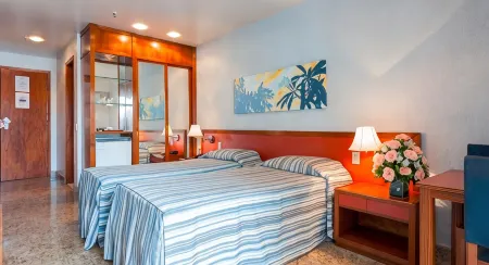 Oceano Copacabana Hotel
