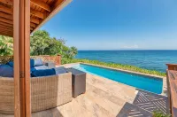 Seaside 3 Bedroom Villa with Pool in First Bight. Incredible Views! - Homestays