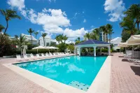 Stunning Penthouse on Mullet Bay beach - Beach
