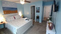 I do Invite You to Stay. No Pet Fee, 6 Guests - Wifi