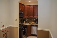 A laid-back studio few minutes from Wrigley Field - Апартаменты