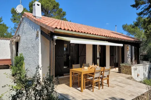 Villa w/ Garden & Guest House -  Holiday Villas