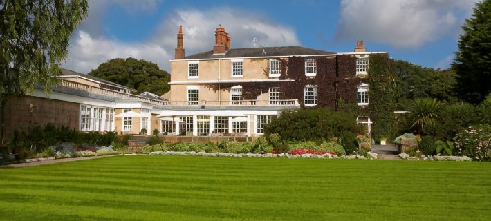 Cbh Rowton Hall Hotel and Spa Hotels in Chester