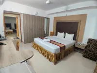 Cox West Inn