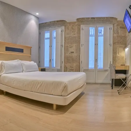 Hotel Praza Quintana Отели рядом с достопримечательностью «Площадь Галисии»