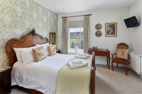 White Horse Farm Inn