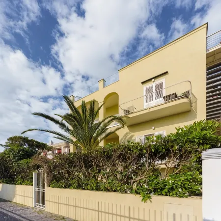 Le Grand Bleu - Gioia Apartments