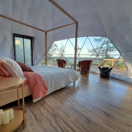 Romantic GLAMPING w Vista Views of WHITE RIVER