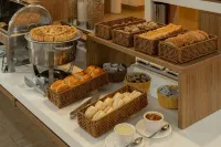 BG Hotel by Nobile - breakfast