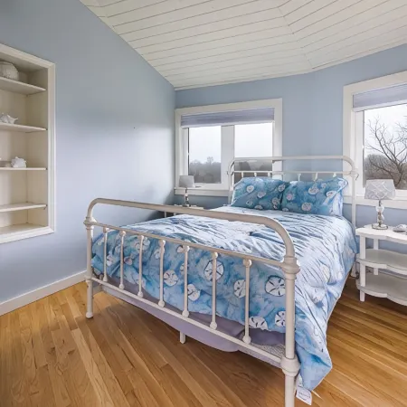 Block Island - 4 Bedroom Home on West Beach Road w/ Panoramic Ocean Views + AC!