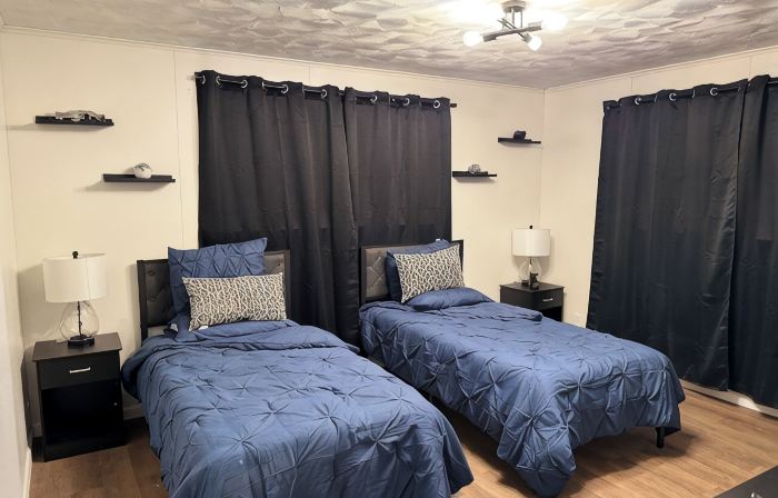 The Fountain Collective Charming 3-bedroom house with AC, WiFi in Center