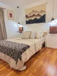 Charming 3-bedroom chalet with WiFi, AC in welcoming Tobyhanna - Alphydda