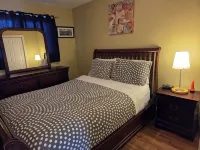 Private and cozy one bedroom sanctuary few minutes from the Airport