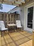Stunning 2-Bedroom Apartment with Modern Elegance - Homestays