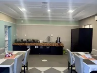 Msquare Hotel Gra - Uima-altaat