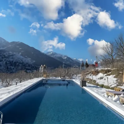Echor Himalayan Aurum Manali Hotels near Namaste Manali