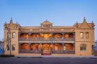 Hotel Australasia