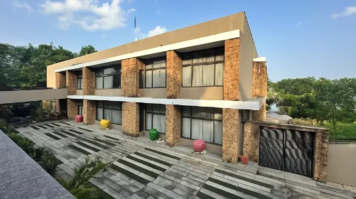 Bansari Greens Resort